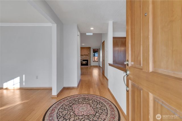 9216 78th Street SW, Tacoma, WA 98498