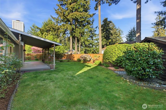 9216 78th Street SW, Tacoma, WA 98498