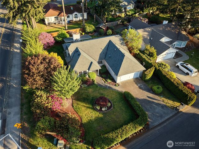 9216 78th Street SW, Tacoma, WA 98498