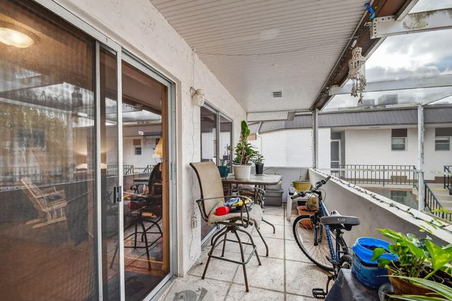 4 N Greenway Vlg Village N 206, Royal Palm Beach, FL 33411