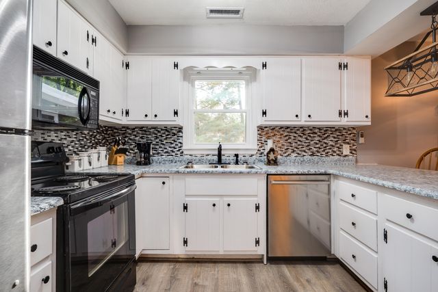 75 Country Manor Drive 75 Country Manor Drive, Washington Court House, OH 43160