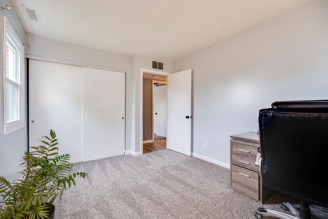 75 Country Manor Drive 75 Country Manor Drive, Washington Court House, OH 43160