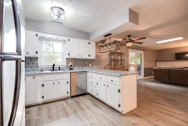 75 Country Manor Drive 75 Country Manor Drive, Washington Court House, OH 43160