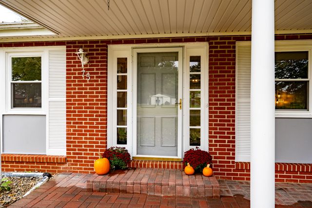 75 Country Manor Drive 75 Country Manor Drive, Washington Court House, OH 43160