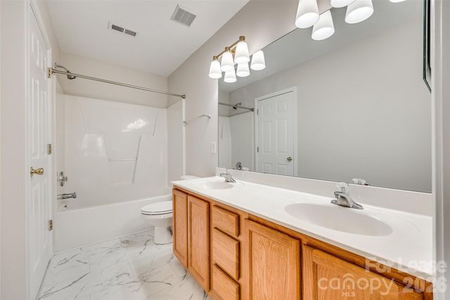 14139 Tranters Creek Lane, Charlotte, NC 28273
