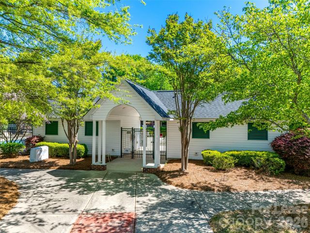 14139 Tranters Creek Lane, Charlotte, NC 28273