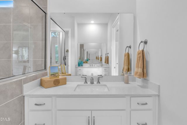 1143 Masters Place Way 169, Durham, NC 27703