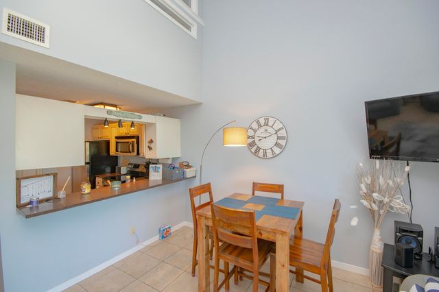 8730 Thomas Drive UNIT 308, Panama City Beach, FL 32408