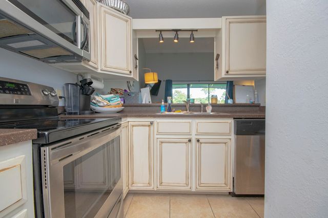 8730 Thomas Drive UNIT 308, Panama City Beach, FL 32408