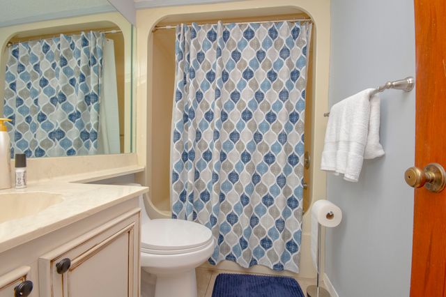 8730 Thomas Drive UNIT 308, Panama City Beach, FL 32408
