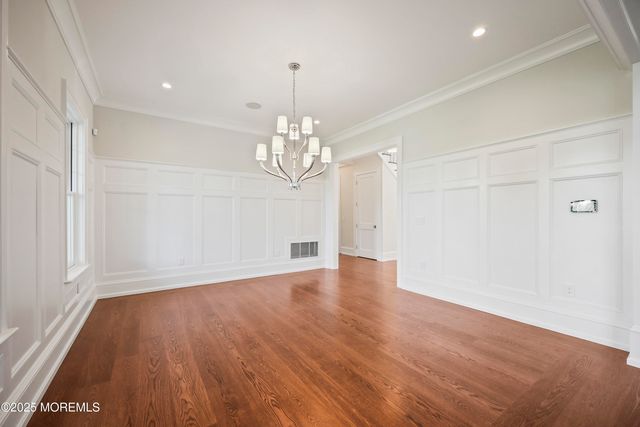 4 Club Way, Rumson, NJ 07760