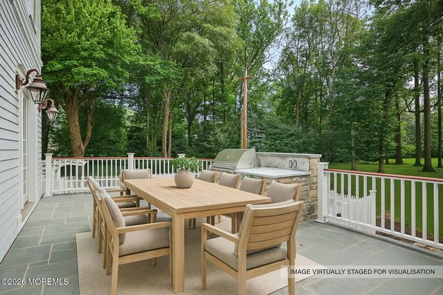 4 Club Way, Rumson, NJ 07760