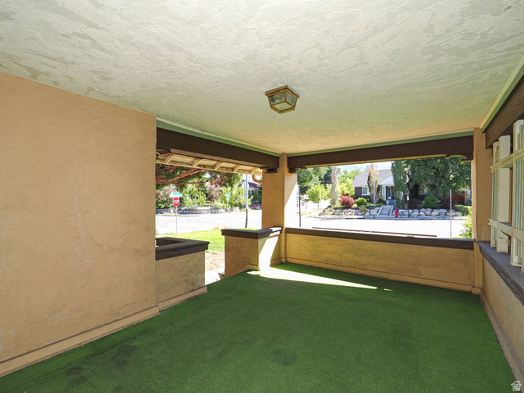2466 S HIGHLAND DR, Salt Lake City, UT 84106 — photo 5