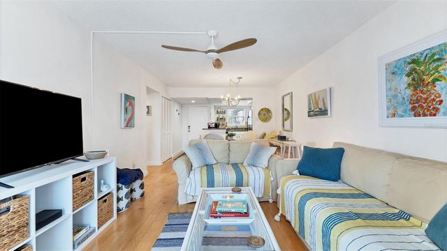 9200 MIDNIGHT PASS ROAD 24, Sarasota, FL 34242