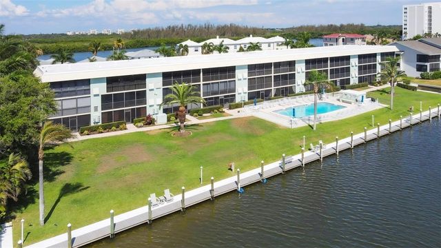 9200 MIDNIGHT PASS ROAD 24, Sarasota, FL 34242