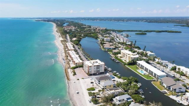 9200 MIDNIGHT PASS ROAD 24, Sarasota, FL 34242