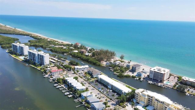 9200 MIDNIGHT PASS ROAD 24, Sarasota, FL 34242