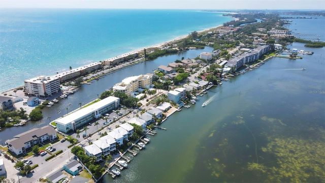 9200 MIDNIGHT PASS ROAD 24, Sarasota, FL 34242