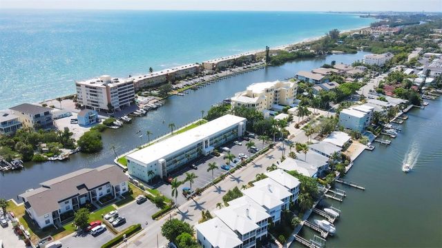 9200 MIDNIGHT PASS ROAD 24, Sarasota, FL 34242