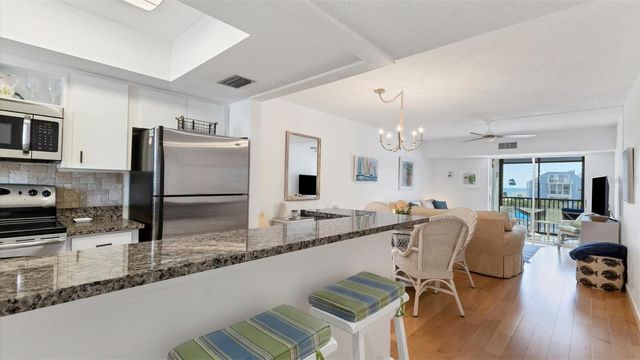 9200 MIDNIGHT PASS ROAD 24, Sarasota, FL 34242