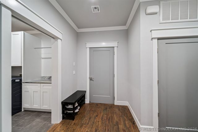 17243 S 21st East Avenue, Mounds, OK 74047