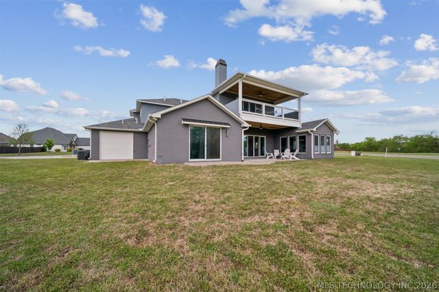 17243 S 21st East Avenue, Mounds, OK 74047