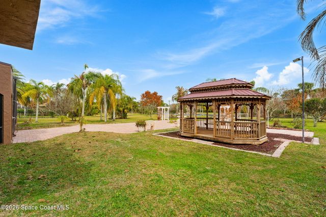 5137 Royal Paddock Way, Merritt Island, FL 32953