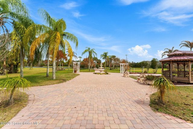 5137 Royal Paddock Way, Merritt Island, FL 32953