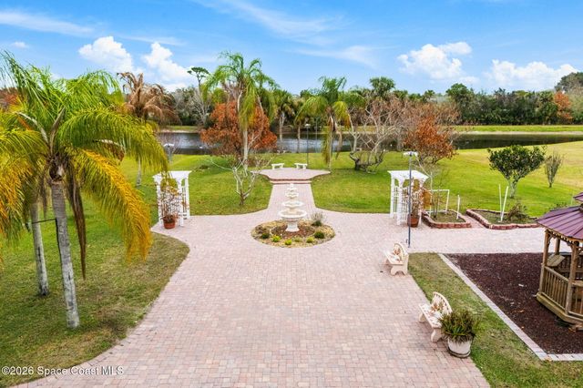 5137 Royal Paddock Way, Merritt Island, FL 32953