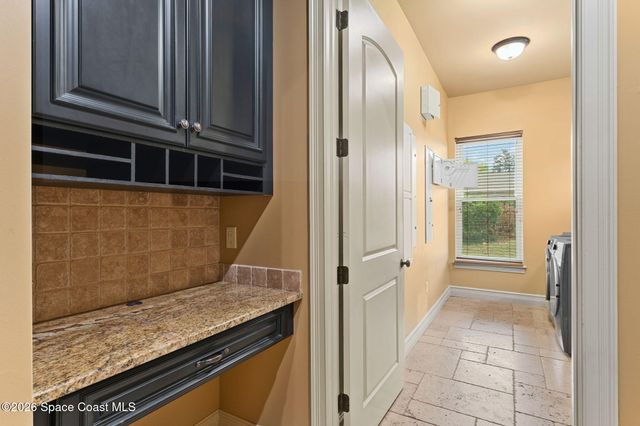 5137 Royal Paddock Way, Merritt Island, FL 32953