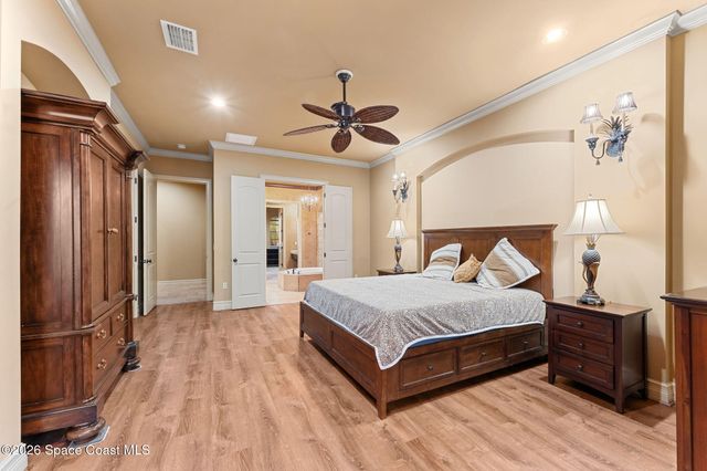 5137 Royal Paddock Way, Merritt Island, FL 32953