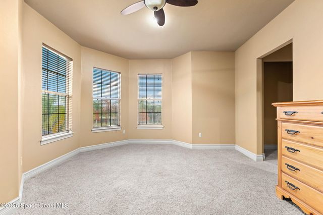 5137 Royal Paddock Way, Merritt Island, FL 32953