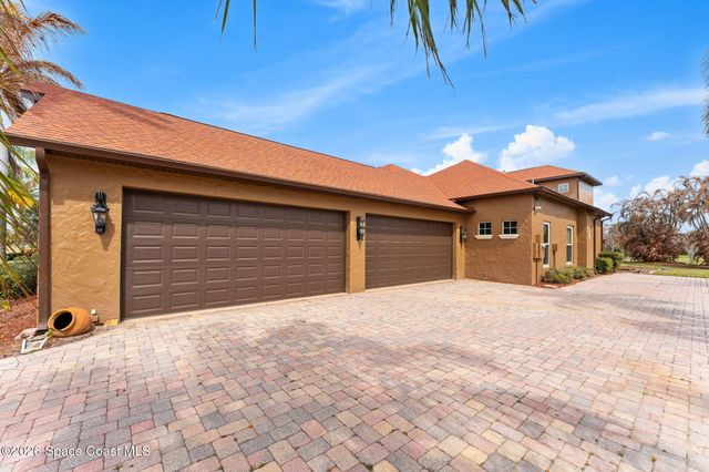 5137 Royal Paddock Way, Merritt Island, FL 32953