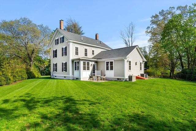 275 S Main St, Andover, MA 01810