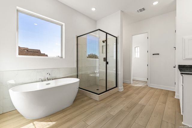 241 Stone Loop, Castroville, TX 78009