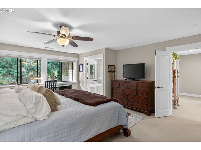 10217 Sw MORATOC Dr, Tualatin, OR 97062
