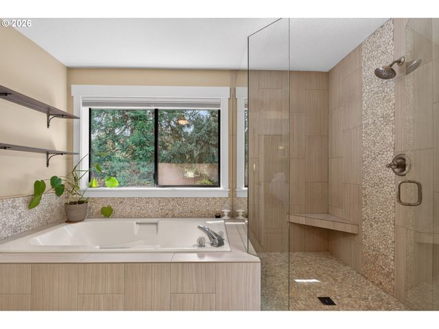 10217 Sw MORATOC Dr, Tualatin, OR 97062