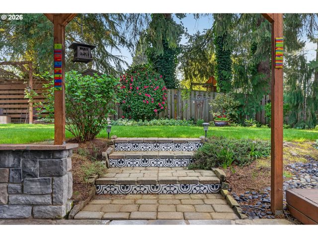10217 Sw MORATOC Dr, Tualatin, OR 97062