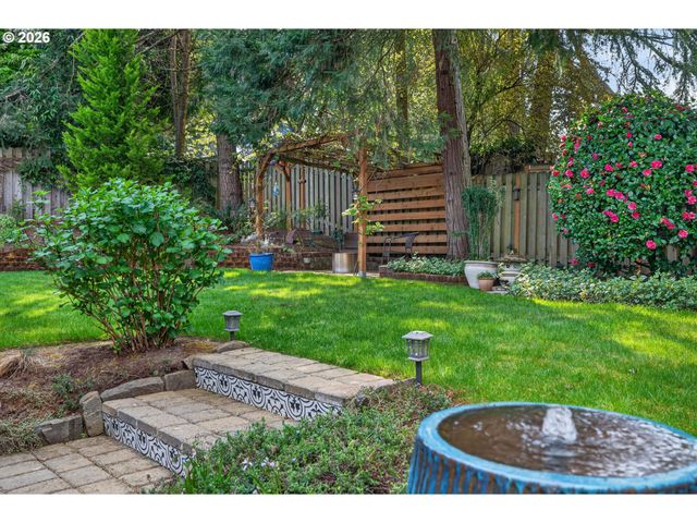 10217 Sw MORATOC Dr, Tualatin, OR 97062