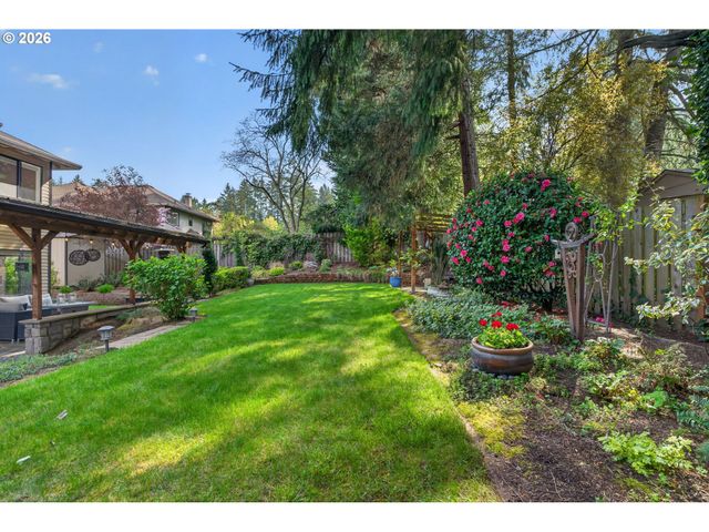 10217 Sw MORATOC Dr, Tualatin, OR 97062