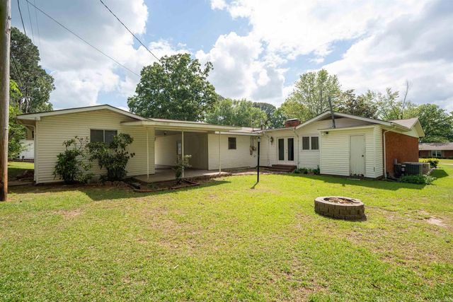 1023 Lakeshore Drive, Heber Springs, AR 72543