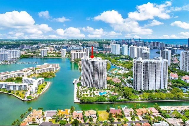 1000 W Island Blvd 2508, Aventura, FL 33160