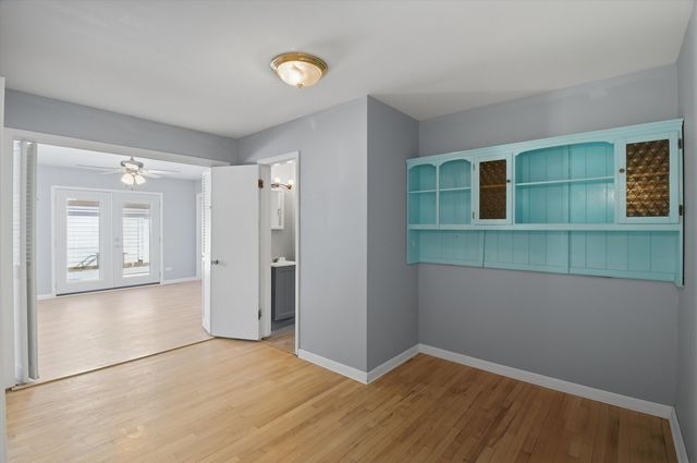 534 Desmond Drive, Woodstock, IL 60098