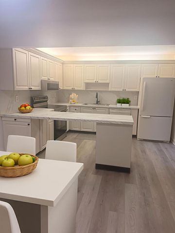 2622 NW 7th Court B, Delray Beach, FL 33445