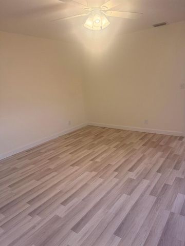 2622 NW 7th Court B, Delray Beach, FL 33445