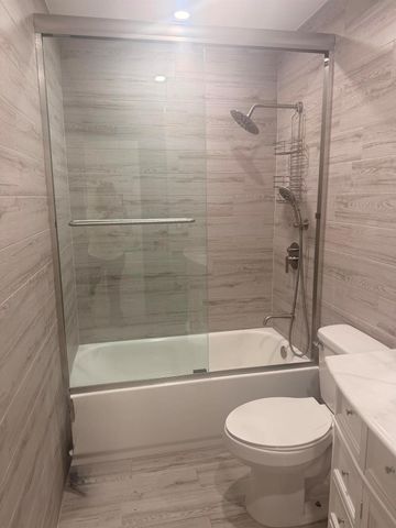 2622 NW 7th Court B, Delray Beach, FL 33445