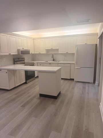 2622 NW 7th Court B, Delray Beach, FL 33445