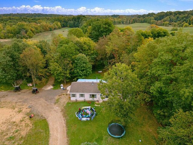 41261 County Road 681, Bangor, MI 49013