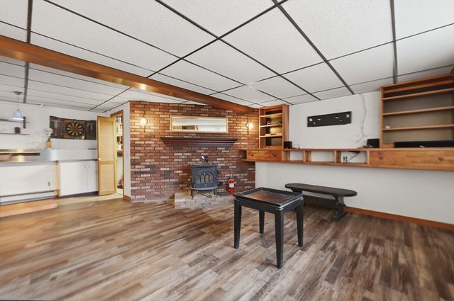 128 Derby St, Worcester, MA 01604