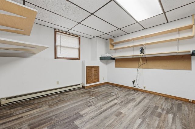 128 Derby St, Worcester, MA 01604